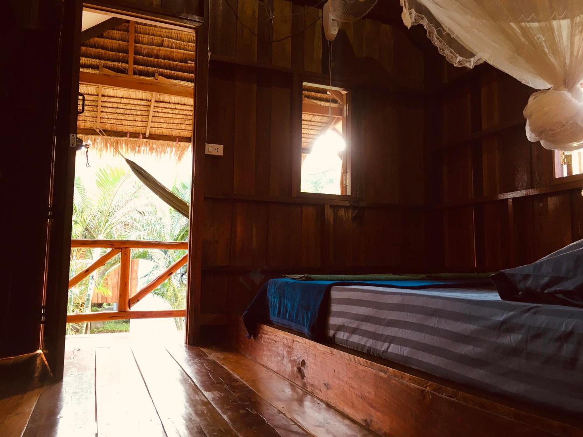 Seree Bungalows & Chill Bar Koh Chang Exteriör bild