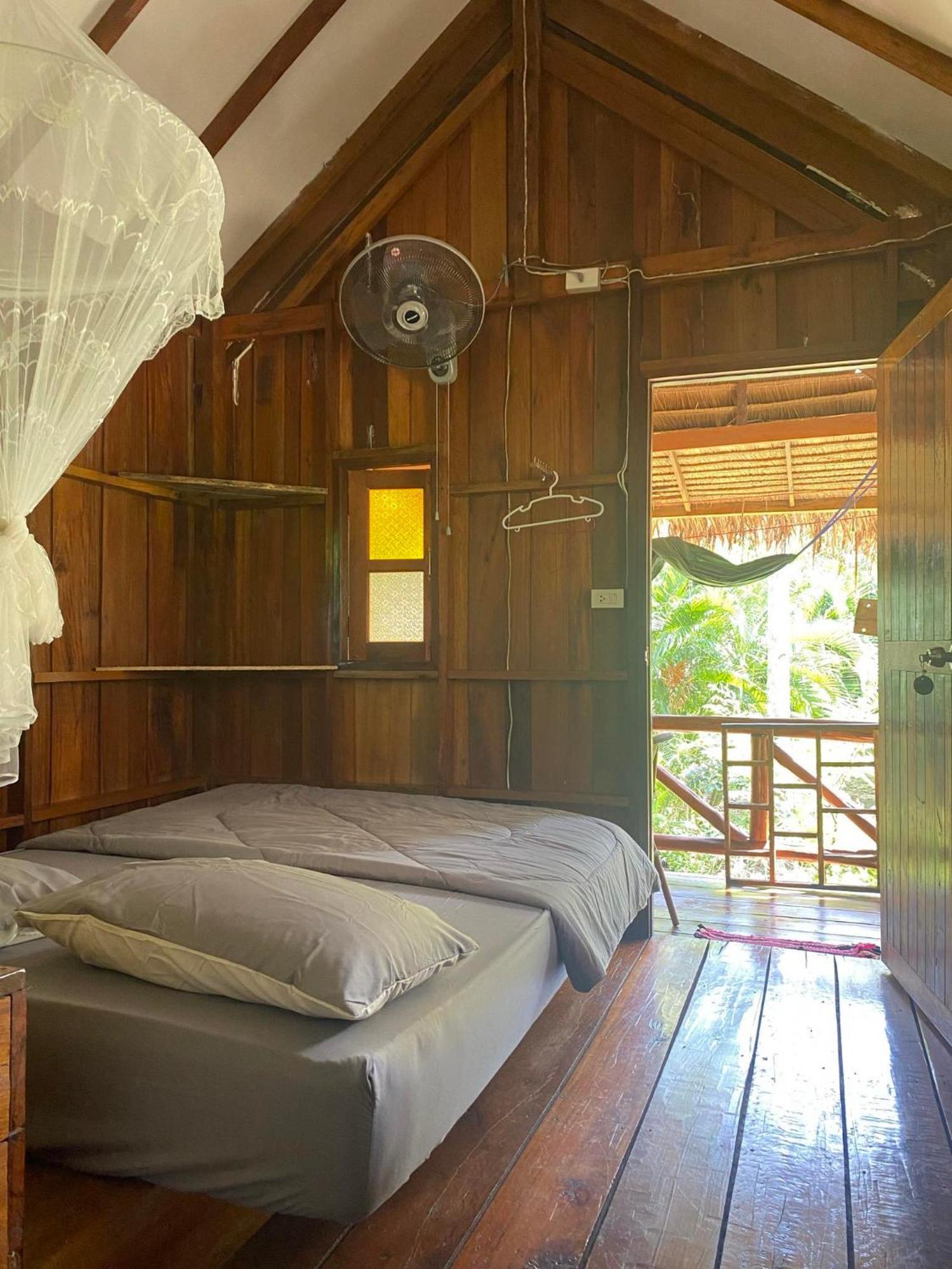 Seree Bungalows & Chill Bar Koh Chang Exteriör bild